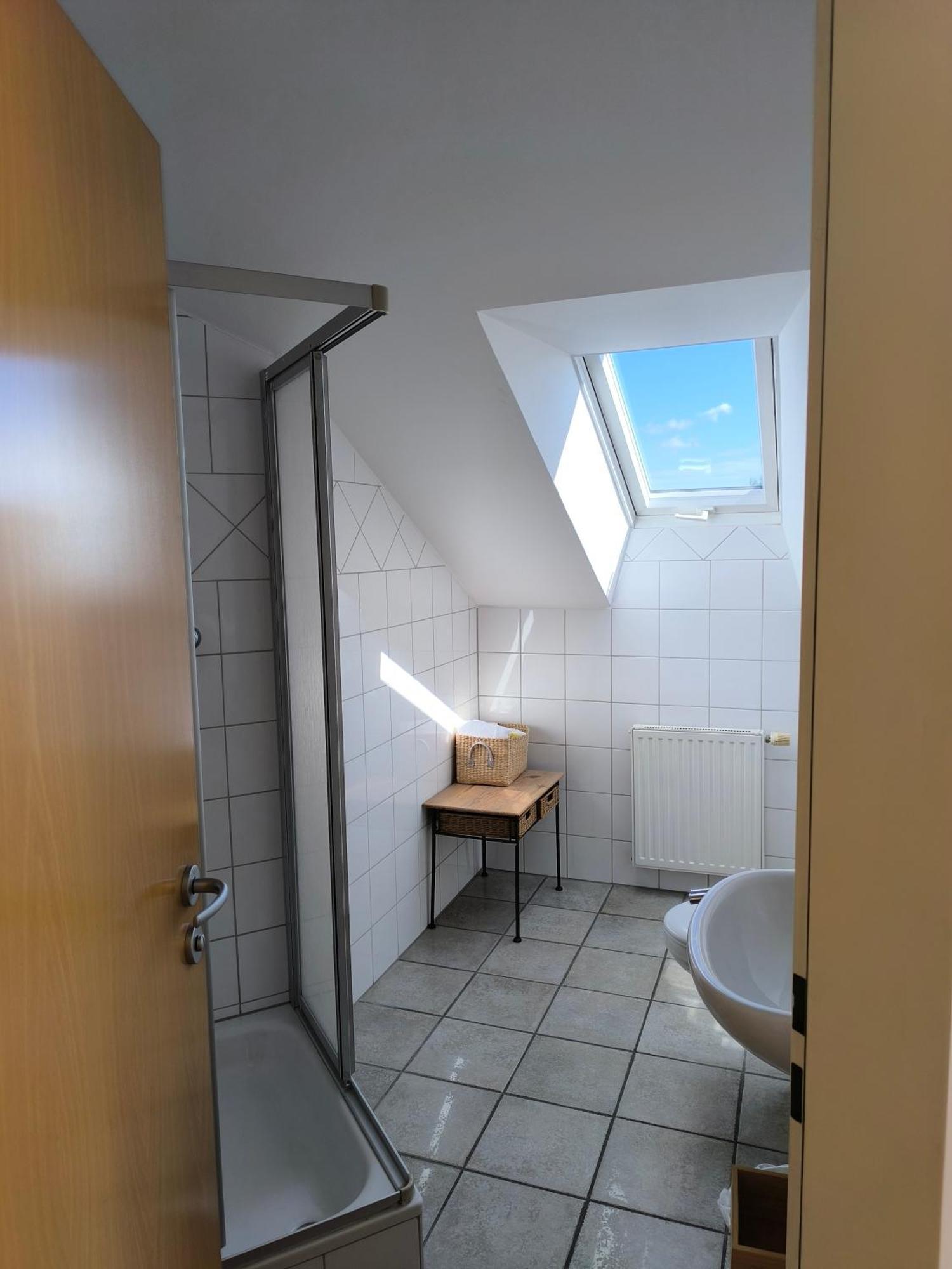 Zimmer Mit Gartenblick Cologne Extérieur photo